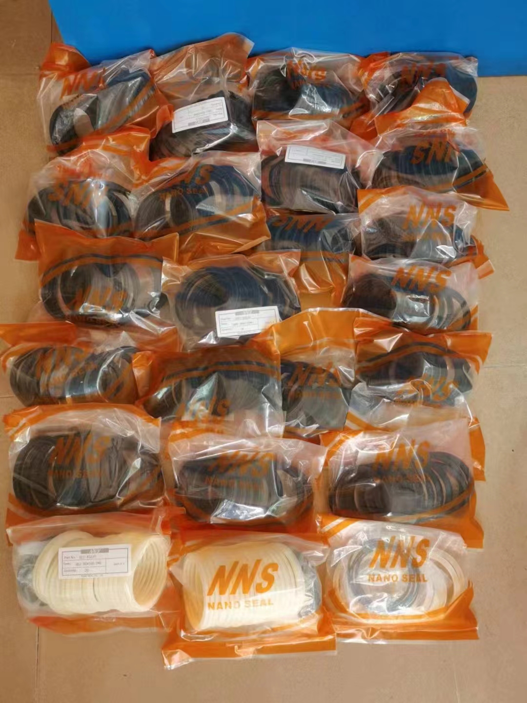 桿油封 NNS 外包裝部分產(chǎn)品